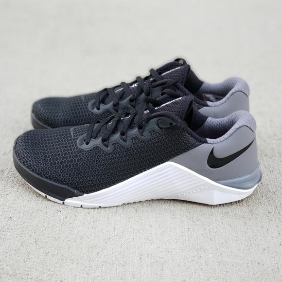 Nike Shoes - SOLD Nike Metcon 5 V Black Womens Training Size 7